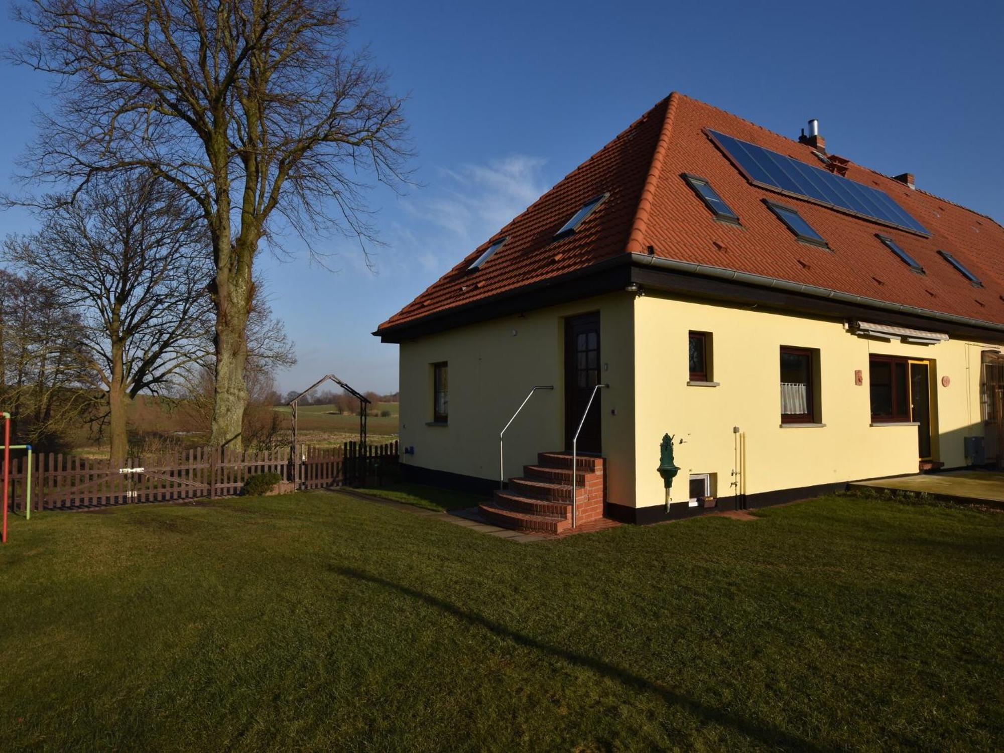 Snug Apartment In Kr Pelin Germany Klein Nienhagen Bagian luar foto